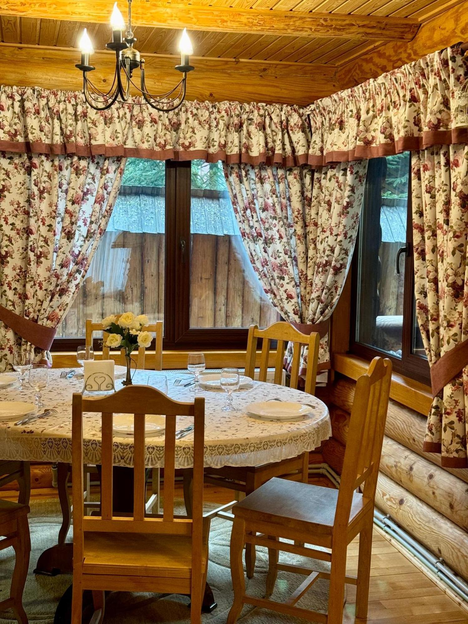 Cottage Polyanitsa Окремий Котедж З Каміном Bukovel Extérieur photo
